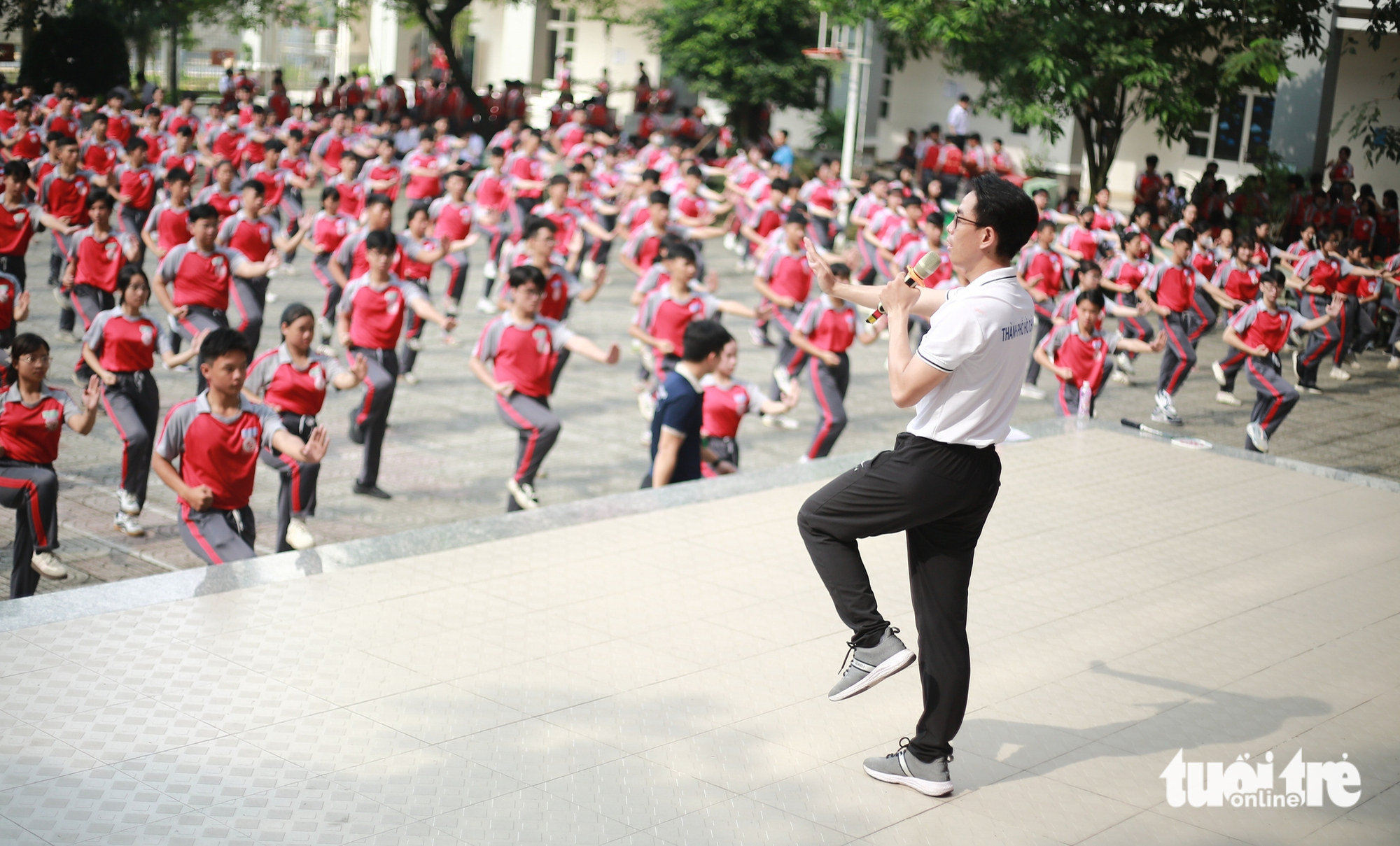 Từng mê game bỏ học, trở thành thầy giáo đoạt HCV Vovinam thế giới truyền cảm hứng cho học trò - Ảnh 1.