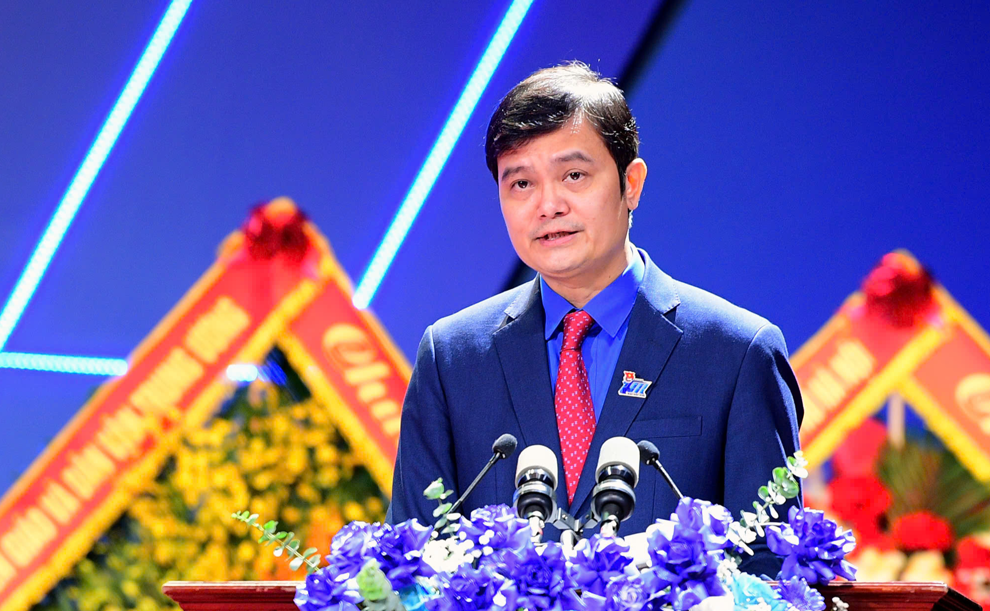 Tuổi trẻ Hà Nội phải là đầu tàu kéo cả con tàu cho phong trào thanh niên cả nước - Ảnh 1.