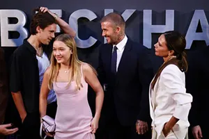 Beckham tan nát cõi lòng trước yêu cầu của con gái Harper