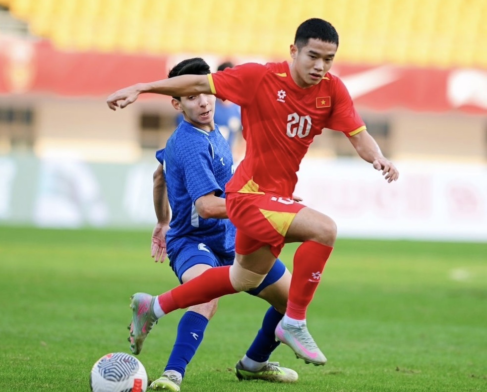 U.23 Việt Nam cần chỉnh lại thước ngắm, trợ lý thầy Kim hé lộ cách đánh bại U.23 Hàn Quốc- Ảnh 1.