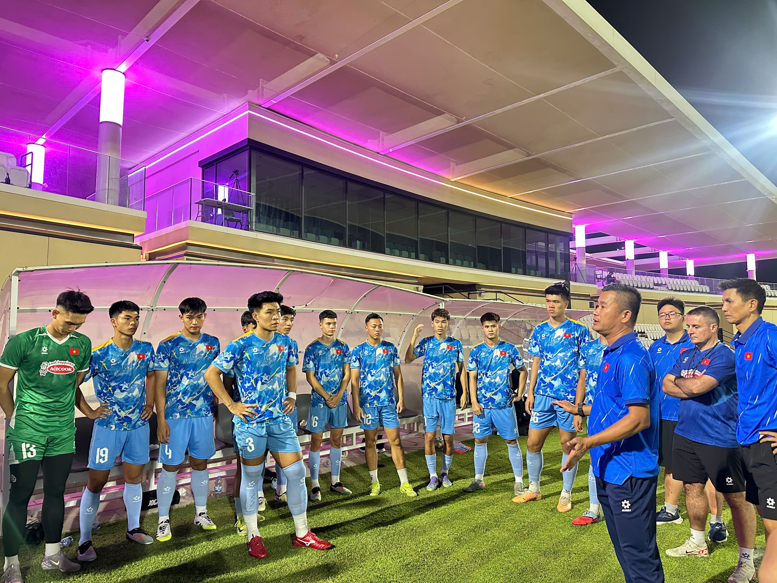 U.23 Việt Nam đấu chủ nhà Trung Quốc khi nào, đã có đài nào mua bản quyền?- Ảnh 1.