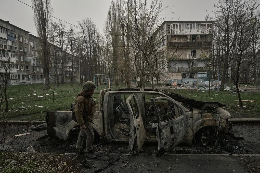 Ukraine rút quân một phần khỏi khu vực Pokrovsk - 1