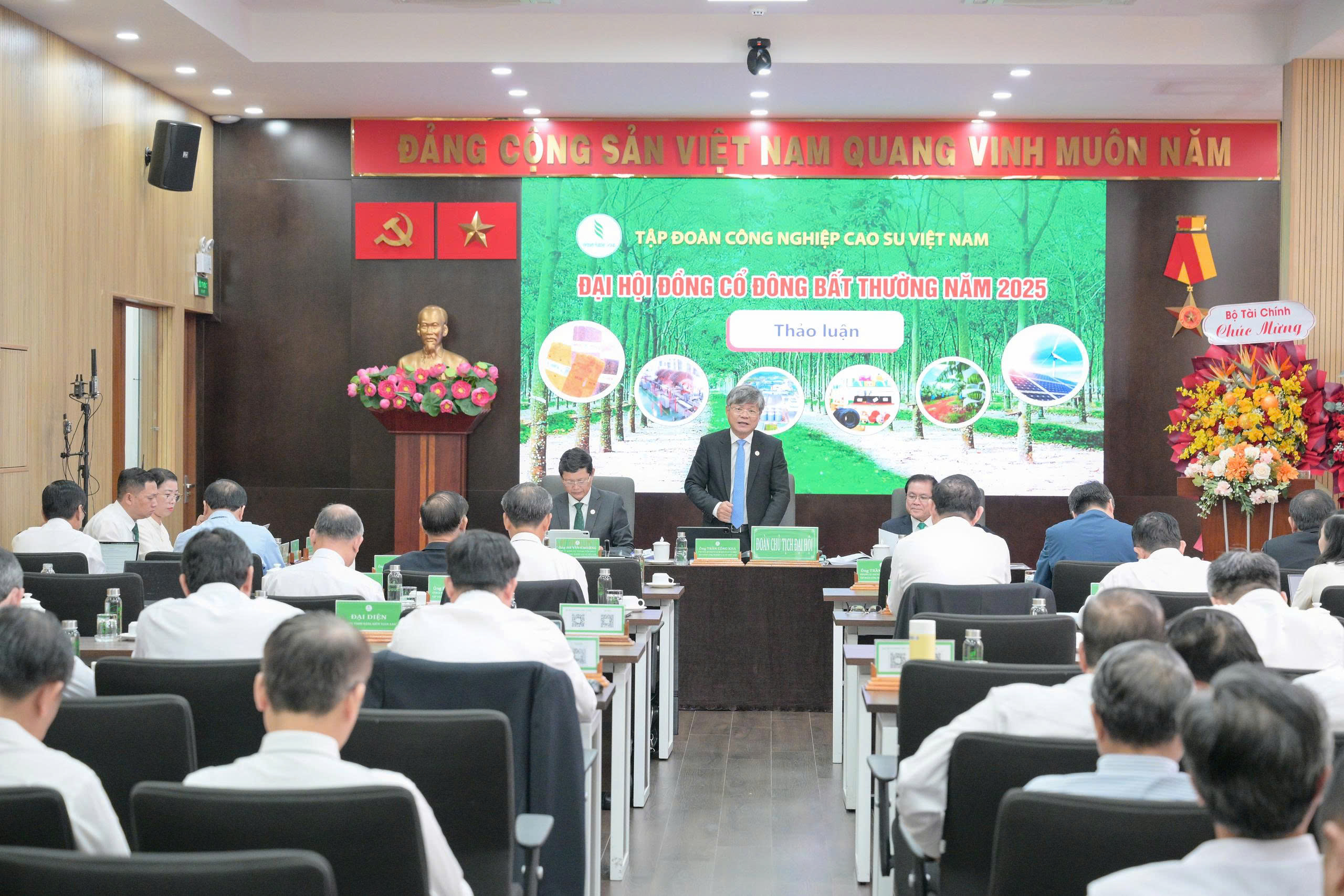 VRG chuẩn bị chia cổ tức 1 . 600 Tỉ đồng cho cổ đông năm 2025 - Ảnh 2.