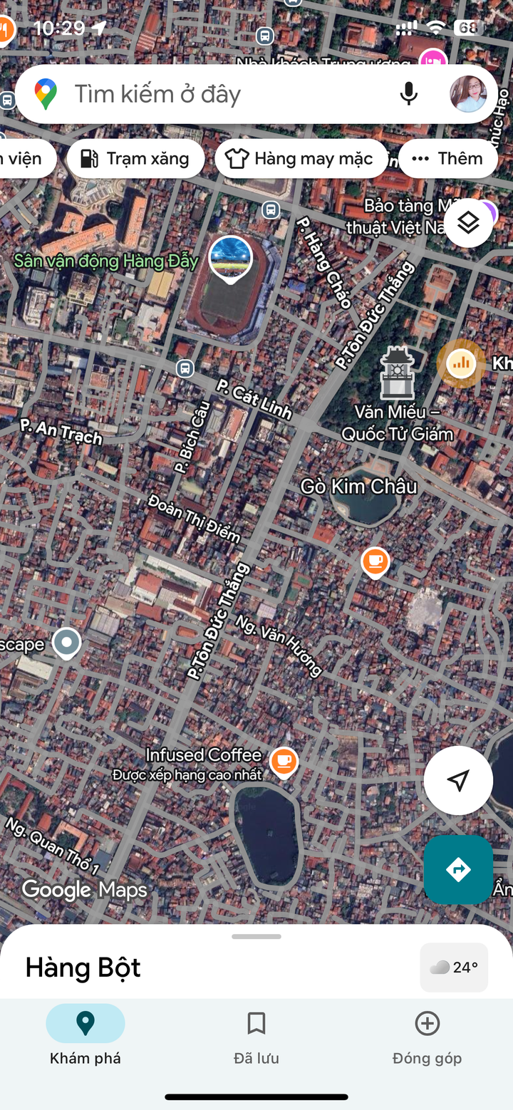 Vì sao ở miền Bắc mái nhà thường màu đỏ, còn ở miền Nam là màu xanh?- Ảnh 1.