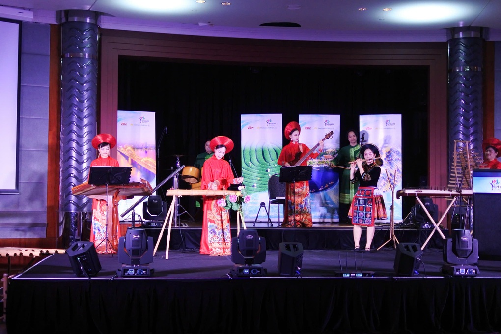 Việt Nam đẩy mạnh xúc tiến du lịch tại thị trường Australia - 1