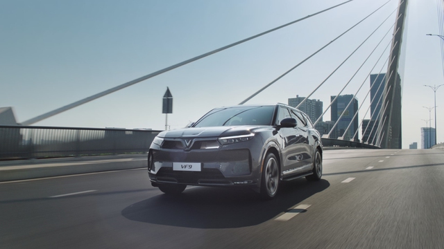 VinFast tăng trưởng doanh thu gần 47% trong quý 3/2025- Ảnh 1. VinFast tăng trưởng doanh thu gần 47% trong quý 3/2025- Ảnh 1.