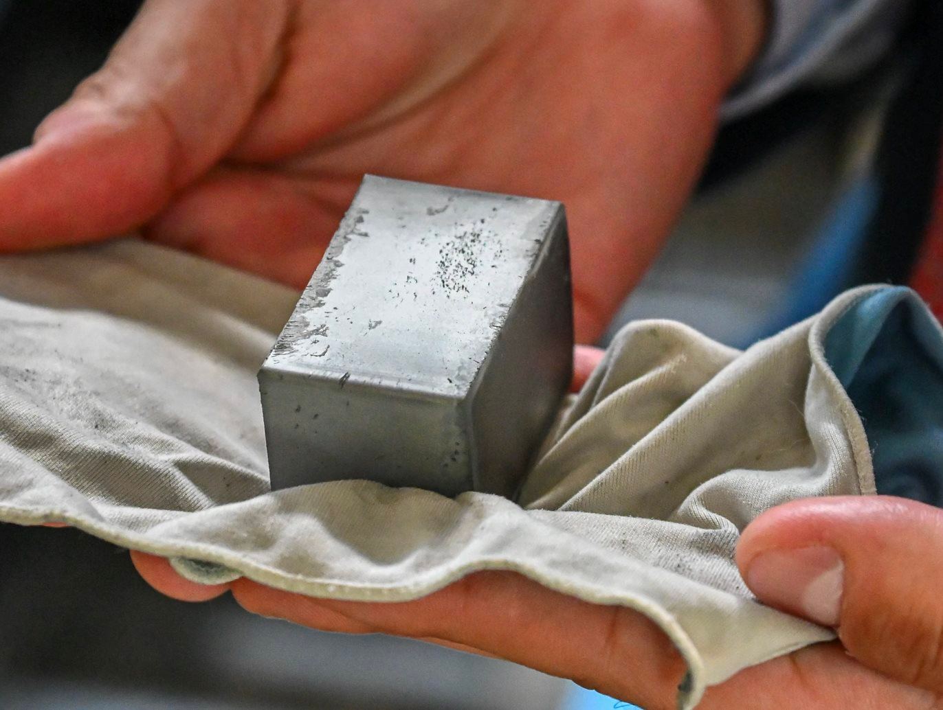 'Ác mộng' của nền kinh tế 20 nghìn tỷ USD: Xây nhà máy đất hiếm chỉ trong 500 ngày khi không có mỏ nào đang hoạt động, tham vọng tách rời Trung Quốc bị 'dội gáo nước lạnh'- Ảnh 1.