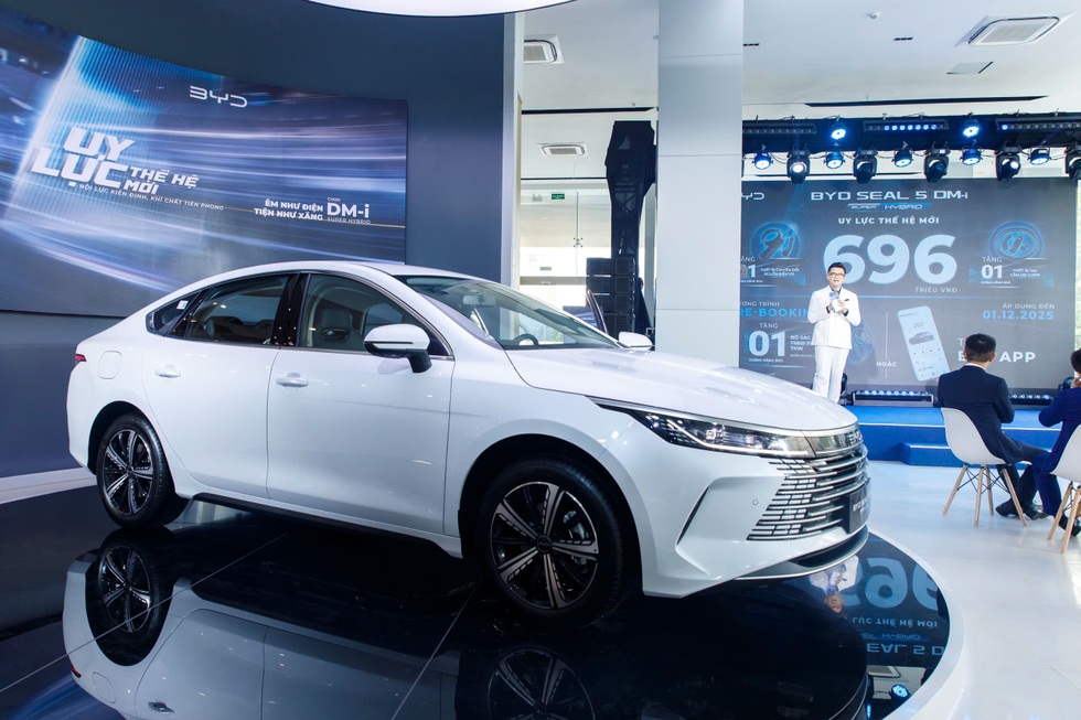 Xe mới ra mắt khách Việt trong tháng 10: Có mẫu đốt chưa đến 1 lít/100km - 3