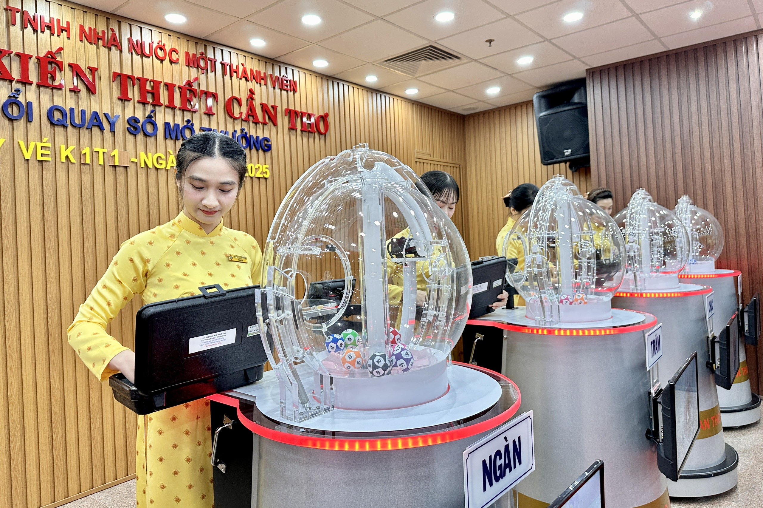 Xổ số Cần Thơ doanh thu cao nhất từ trước đến nay, trả thưởng 2.737 tỉ đồng- Ảnh 1.