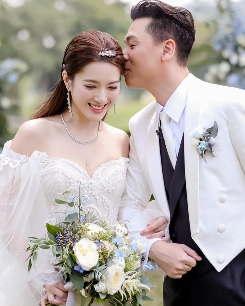 Cuối năm còn toang: 1 Hoa hậu hàng đầu chính thức ly hôn chồng đại gia hơn 10 tuổi vì bị 