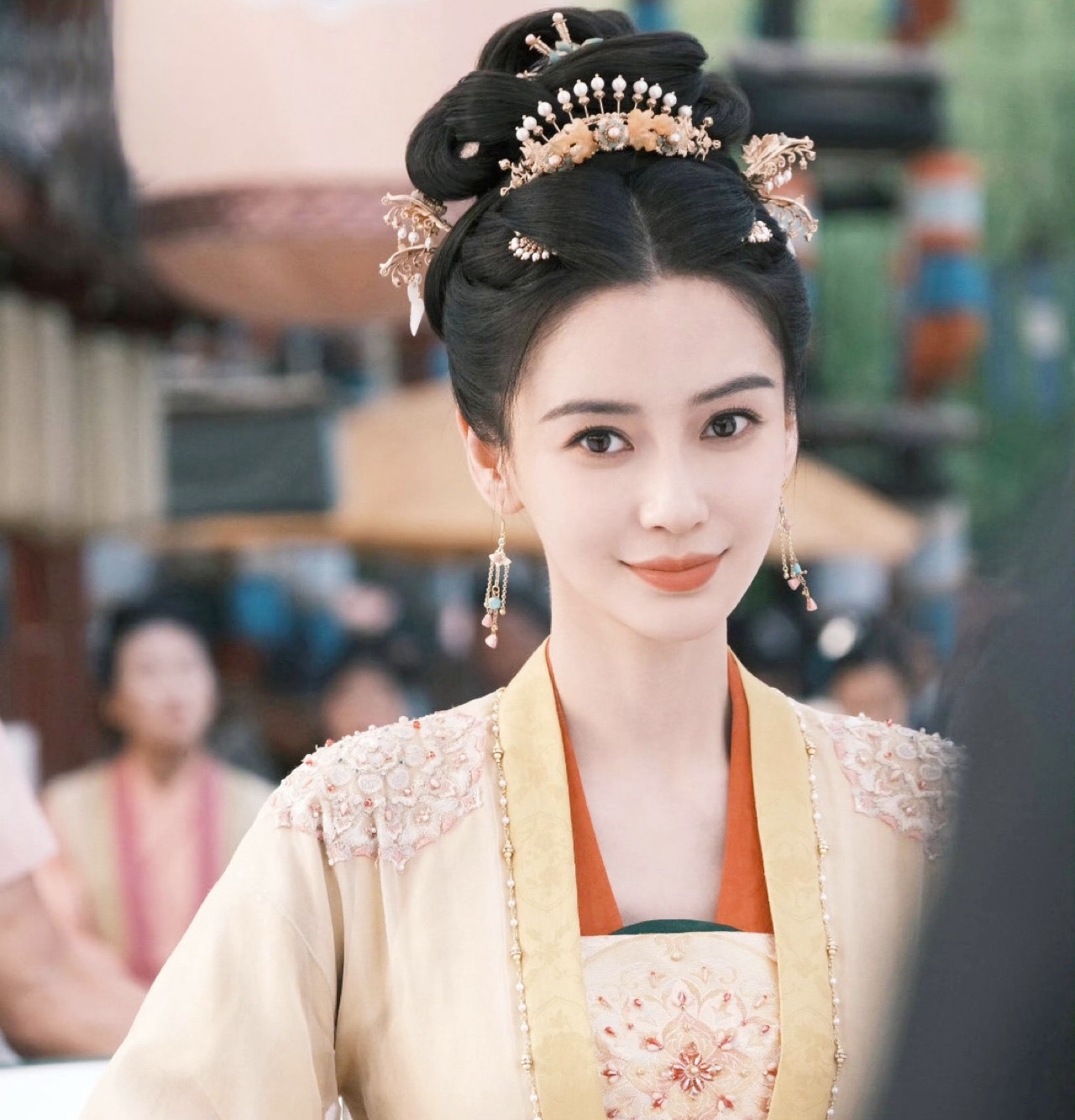 10 mỹ nhân cổ trang đẹp nhất Trung Quốc 2025: Angelababy xếp sau Dương Tử, hạng 1 nhan sắc mê hoặc chúng sinh- Ảnh 7. 10 mỹ nhân cổ trang đẹp nhất Trung Quốc 2025: Angelababy xếp sau Dương Tử, hạng 1 nhan sắc mê hoặc chúng sinh- Ảnh 7.