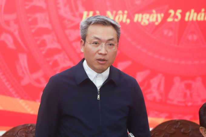 Thiếu tướng Nguyễn Quốc Toản, Chánh Văn phòng, người phát ngôn Bộ Công an trả lời chiều 25/12. Ảnh: Nguyên Phong