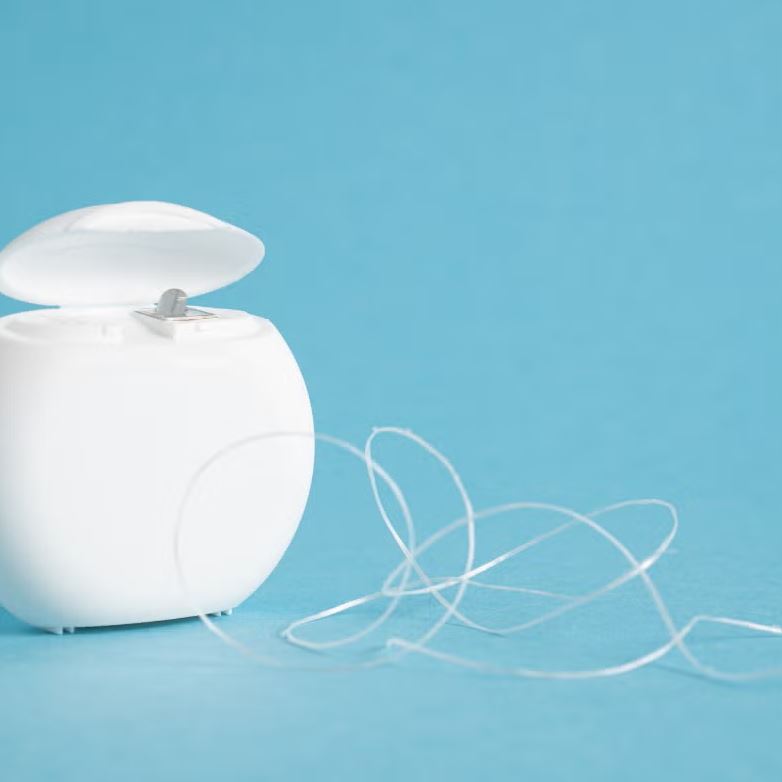 12 thứ không bao giờ được vứt xuống bồn cầu- Ảnh 2. 12 thứ không bao giờ được vứt xuống bồn cầu- Ảnh 2.