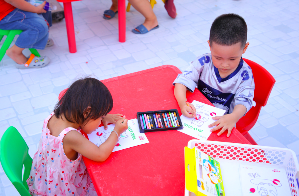 1764531168 11 Khoanh khac vang tai Sundate Hang ngan gia dinh Viet