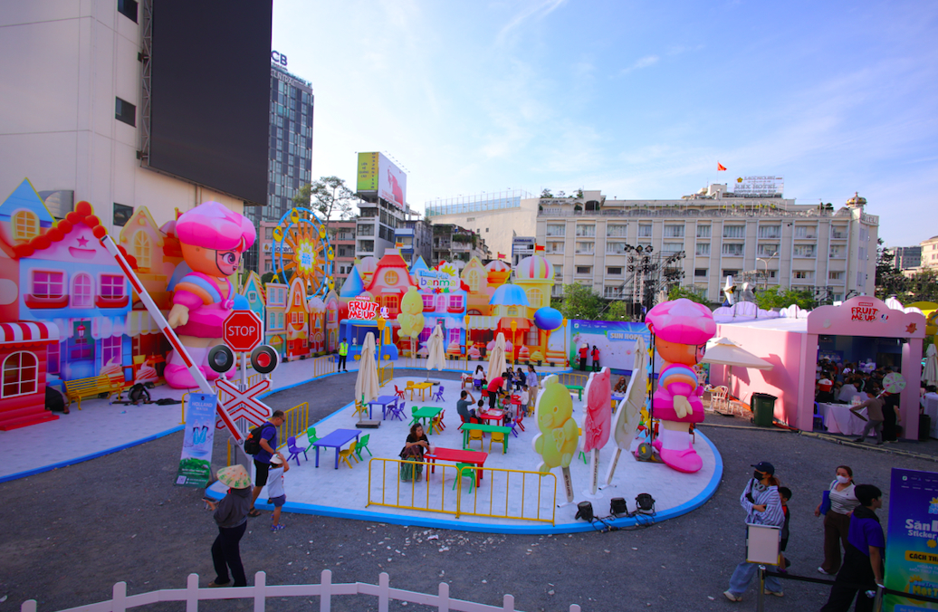 1764531177 651 Khoanh khac vang tai Sundate Hang ngan gia dinh Viet