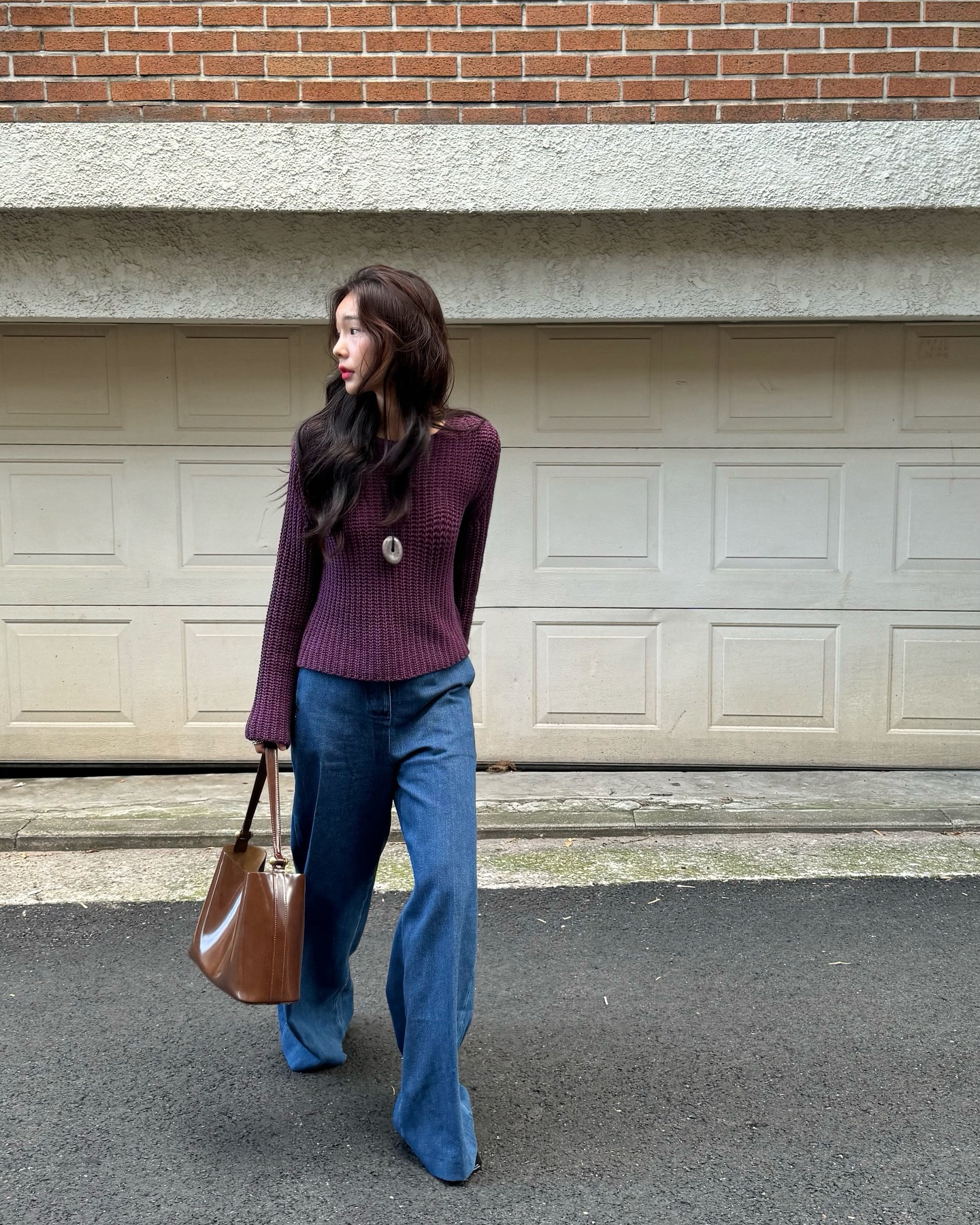 5 cách mặc áo len hack tuổi "bất bại", chắc chắn là nhiều chị em chưa biết hết 5 1764533591 1 5 cach mac ao len hack tuoi bat bai chac