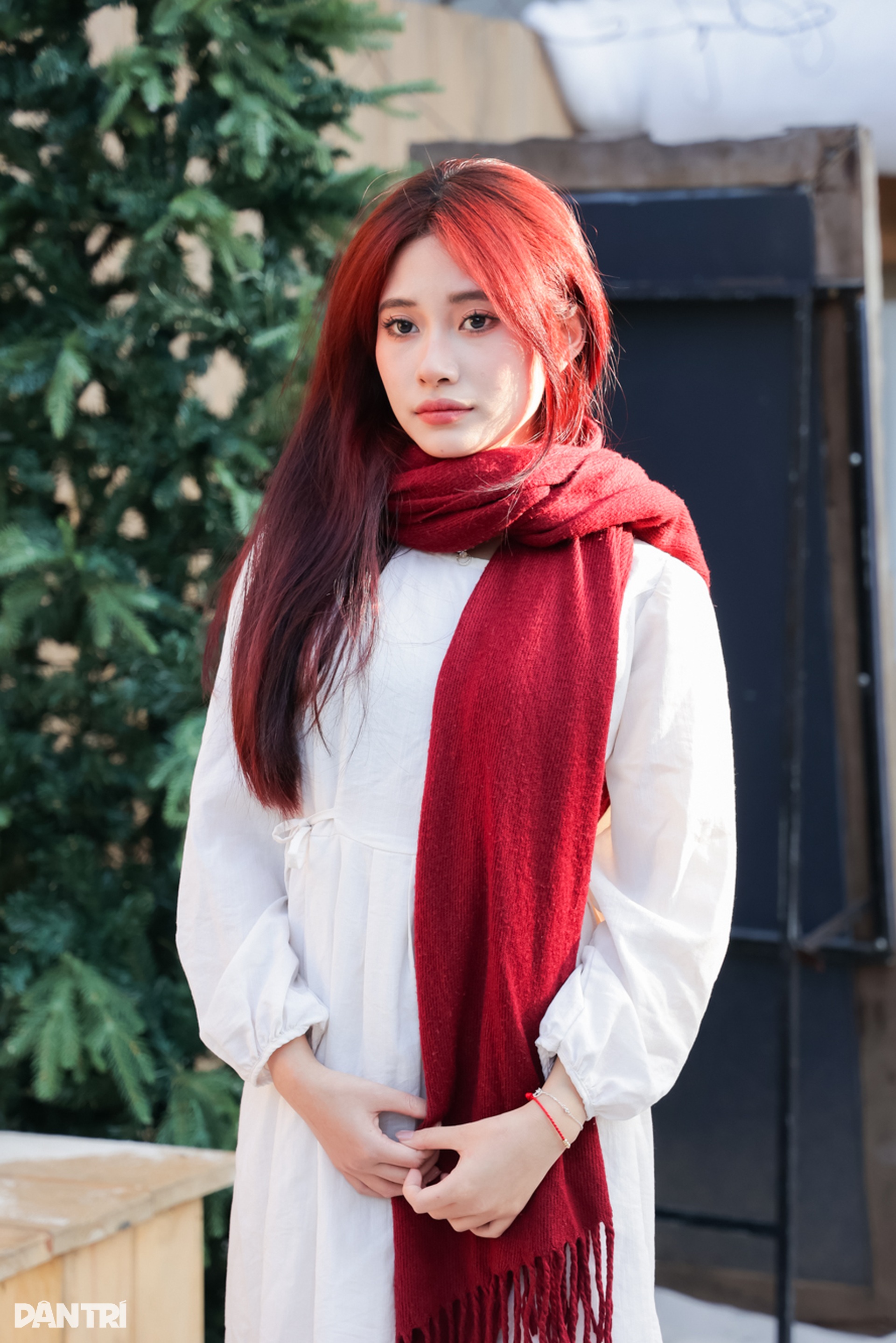 Thiếu nữ Hà Nội lên đồ xinh lung linh cho mùa Giáng sinh - 12