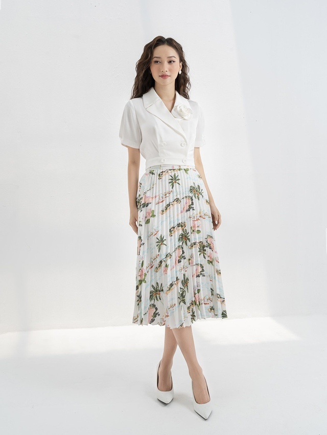 Chân váy xếp ly ăn gian vóc dáng, cho vẻ ngoài cuốn hút- Ảnh 8. Chân váy xếp ly ăn gian vóc dáng, cho vẻ ngoài cuốn hút- Ảnh 8.