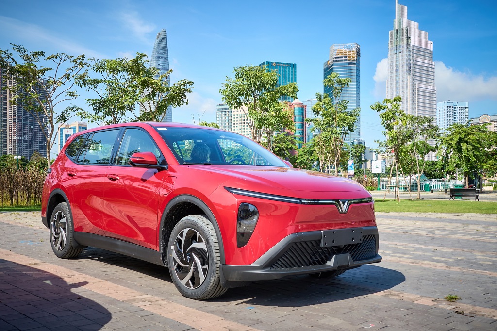 Xe gia đình cỡ nhỏ: Mitsubishi Xpander ‘đụng’ đối thủ nặng ký - Ảnh 3.