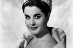 Hoa hậu Hoàn vũ qua đời