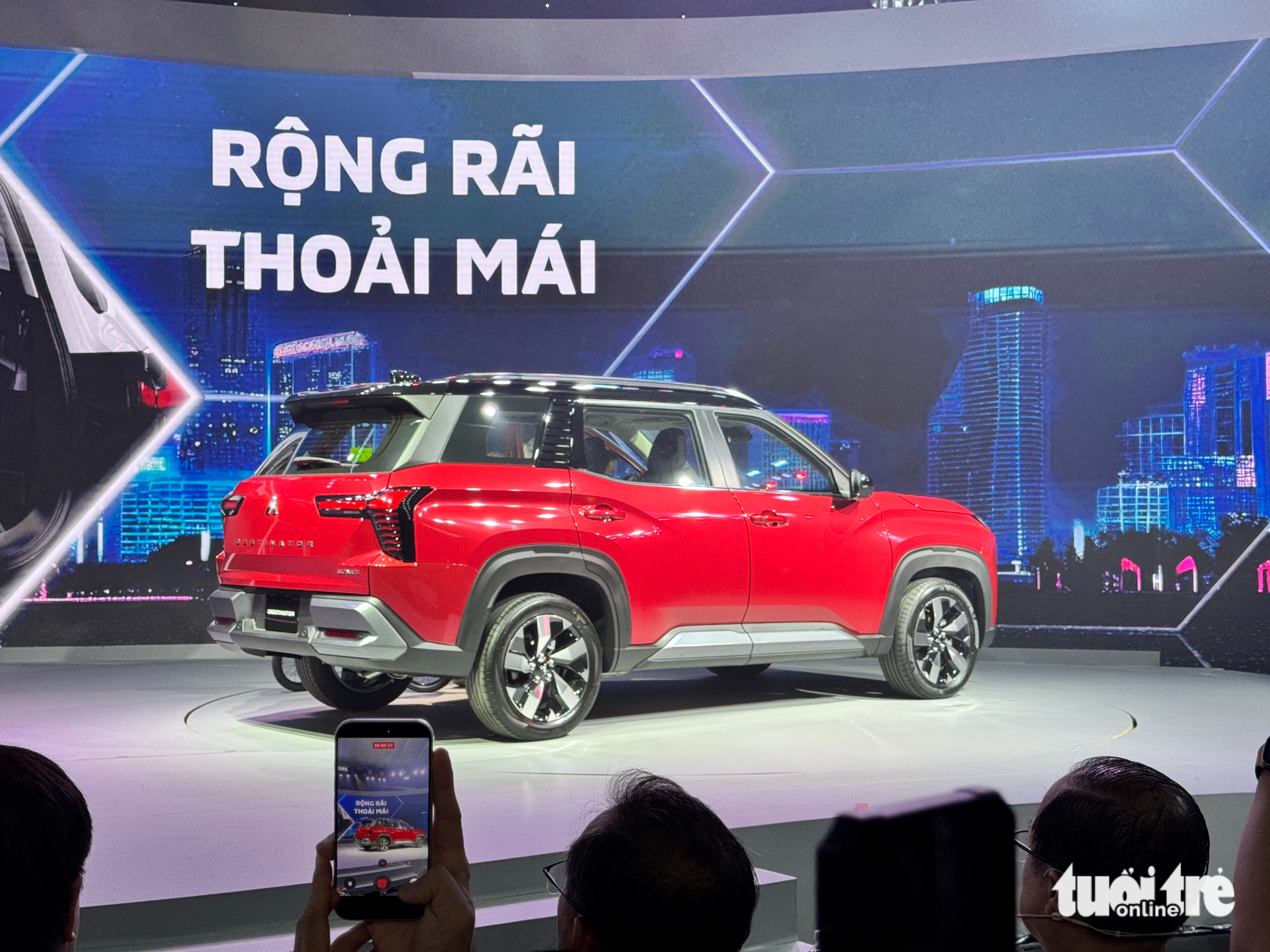 Mitsubishi Destinator ra mắt Việt Nam đã áp ngay khuyến mãi, còn từ 739 triệu, 2 bản đều có ADAS 3 Mitsubishi Destinator - Ảnh 3.