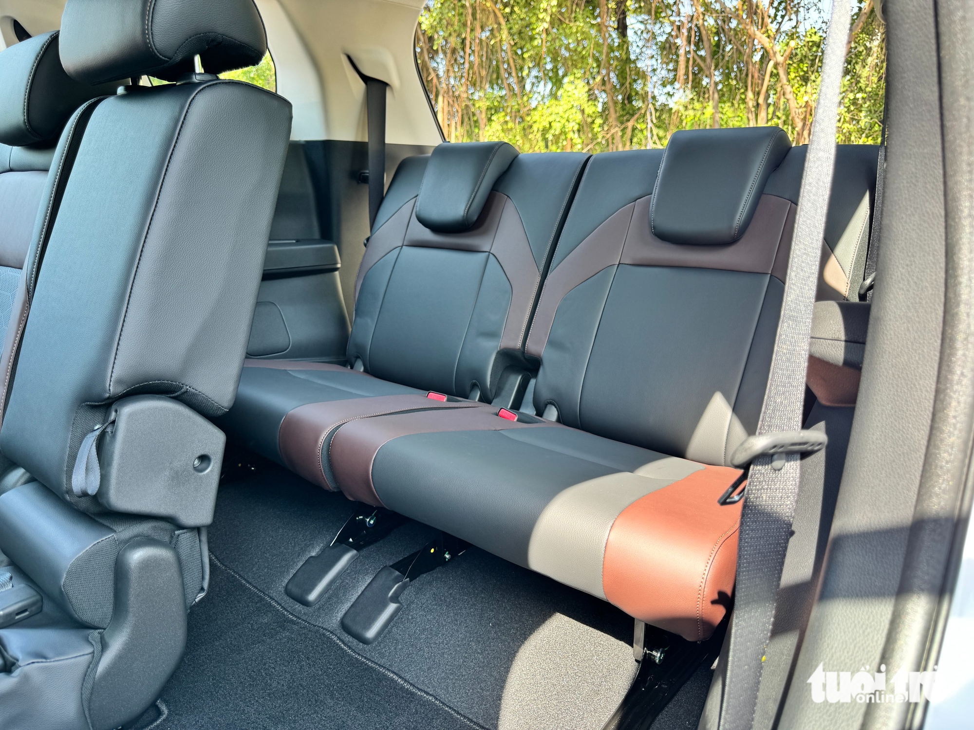 Mitsubishi Destinator ra mắt Việt Nam đã áp ngay khuyến mãi, còn từ 739 triệu, 2 bản đều có ADAS 17 Mitsubishi Destinator - Ảnh 18.