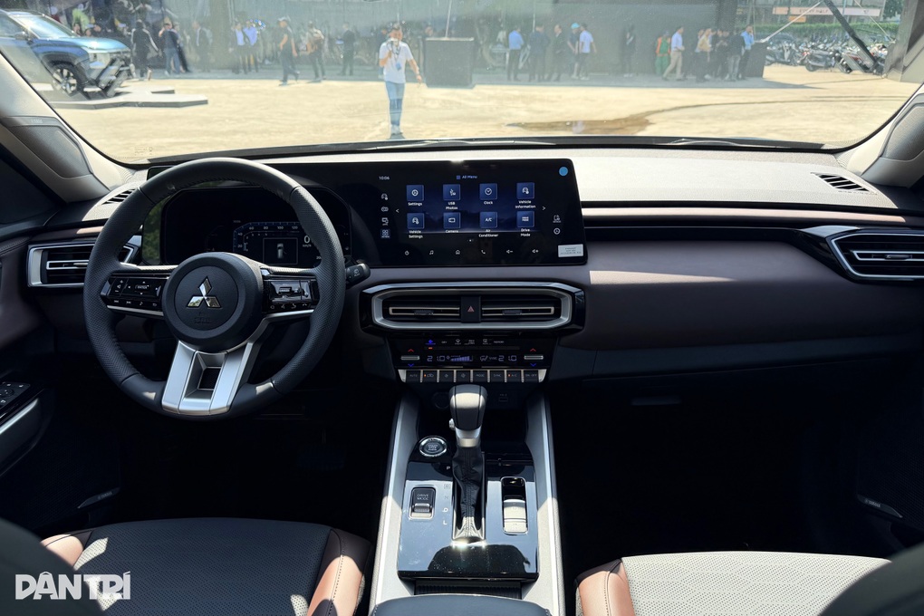 Mitsubishi Destinator ra mắt khách Việt, gầm cao 7 chỗ giá từ 780 triệu - 3