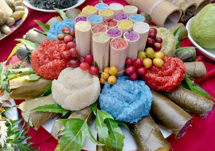 Ngắm những nếp nhà sàn nguyên sơ của người Mường ở làng du lịch - 12