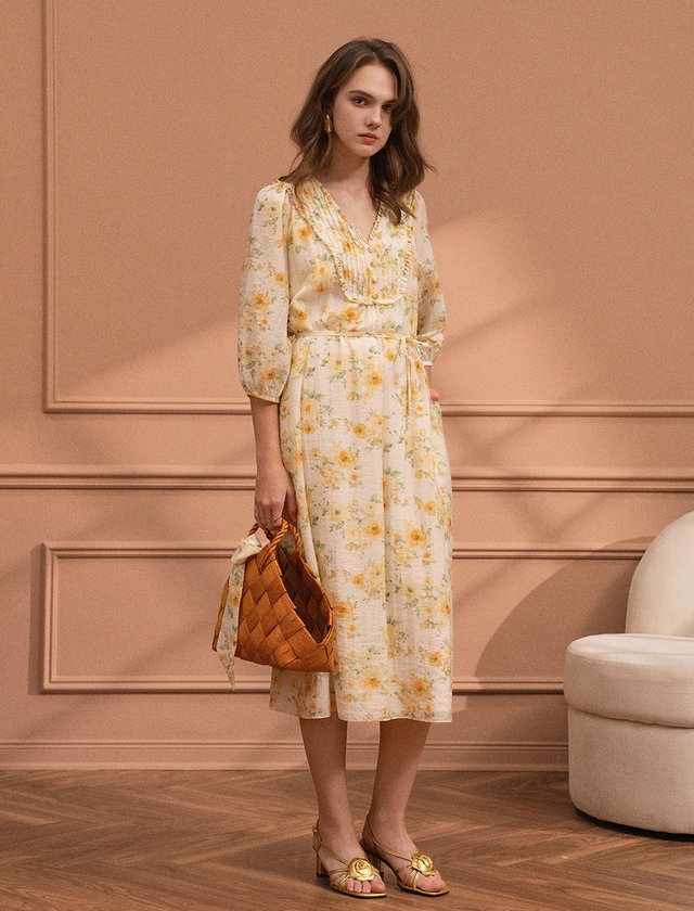 Váy suông họa tiết, đơn sắc từ nhung, voan được lòng quý cô hiện đại 2 Váy suông họa tiết - Ảnh 2.