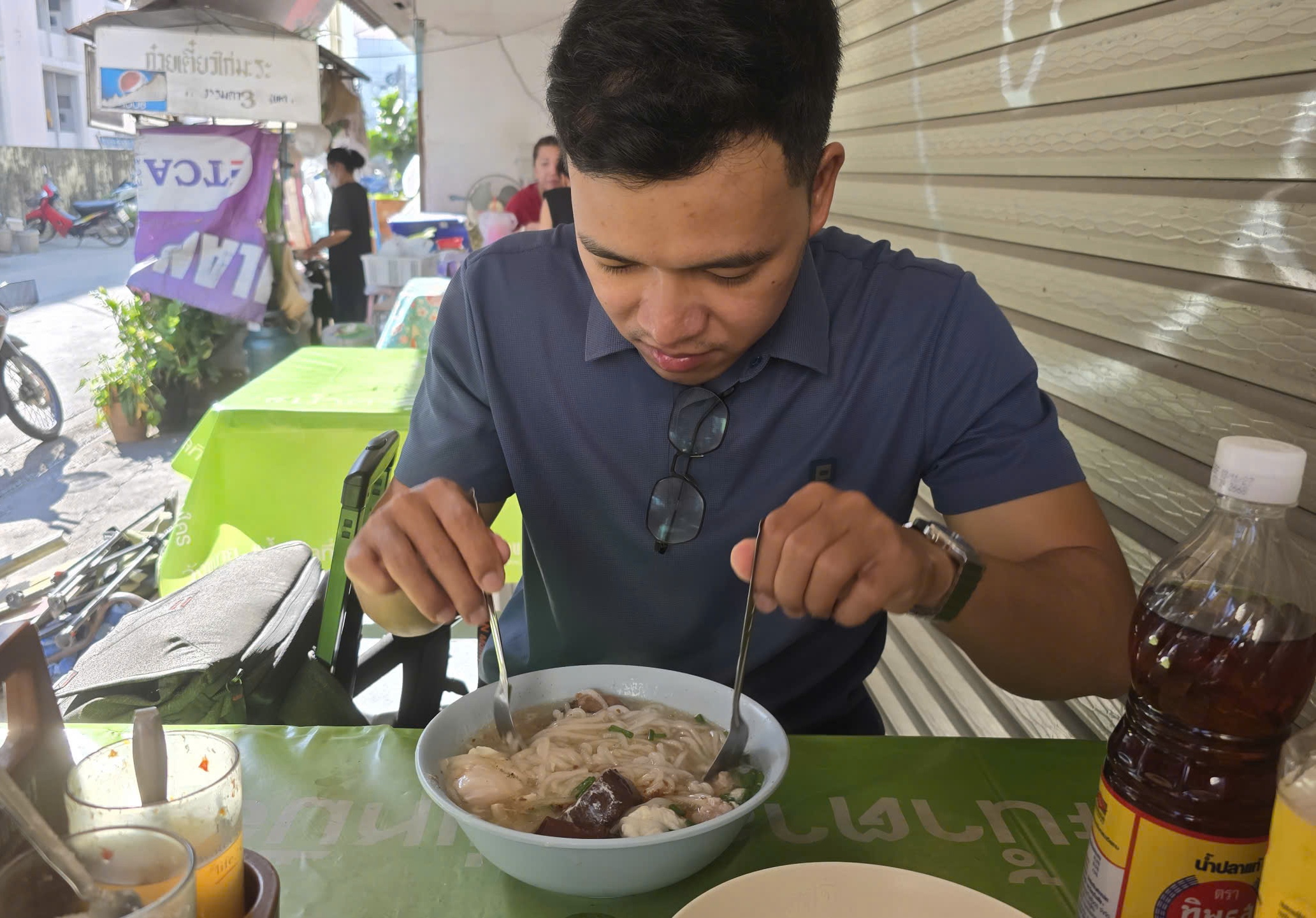 SEA Games 33: Bún Việt Nam 'gây thương nhớ' tại Bangkok- Ảnh 2.