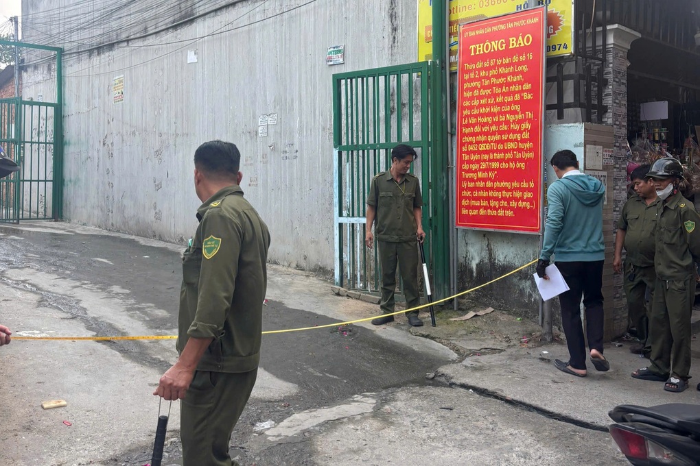 Khởi tố vụ án xây nhầm gần 50 căn nhà trên đất người khác ở TPHCM - 1