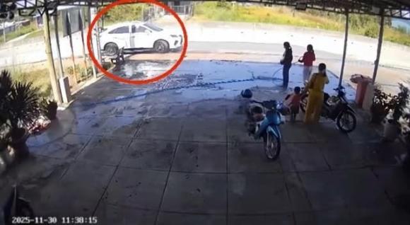 vụ anh trai lái xe tông em gái tử vong