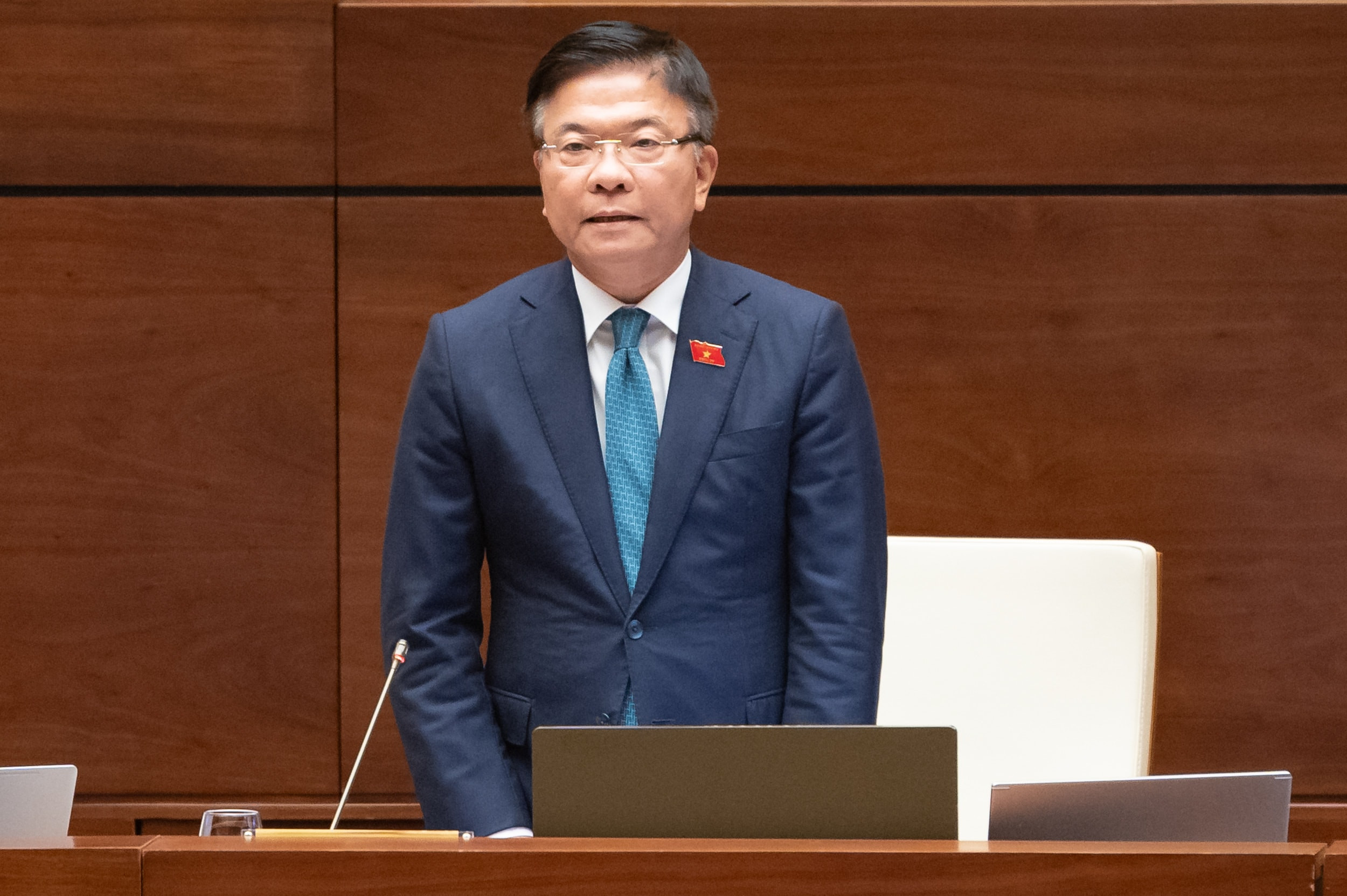 Đại biểu đề xuất giảm số môn học để học sinh 'còn hấp thụ' - Ảnh 3.