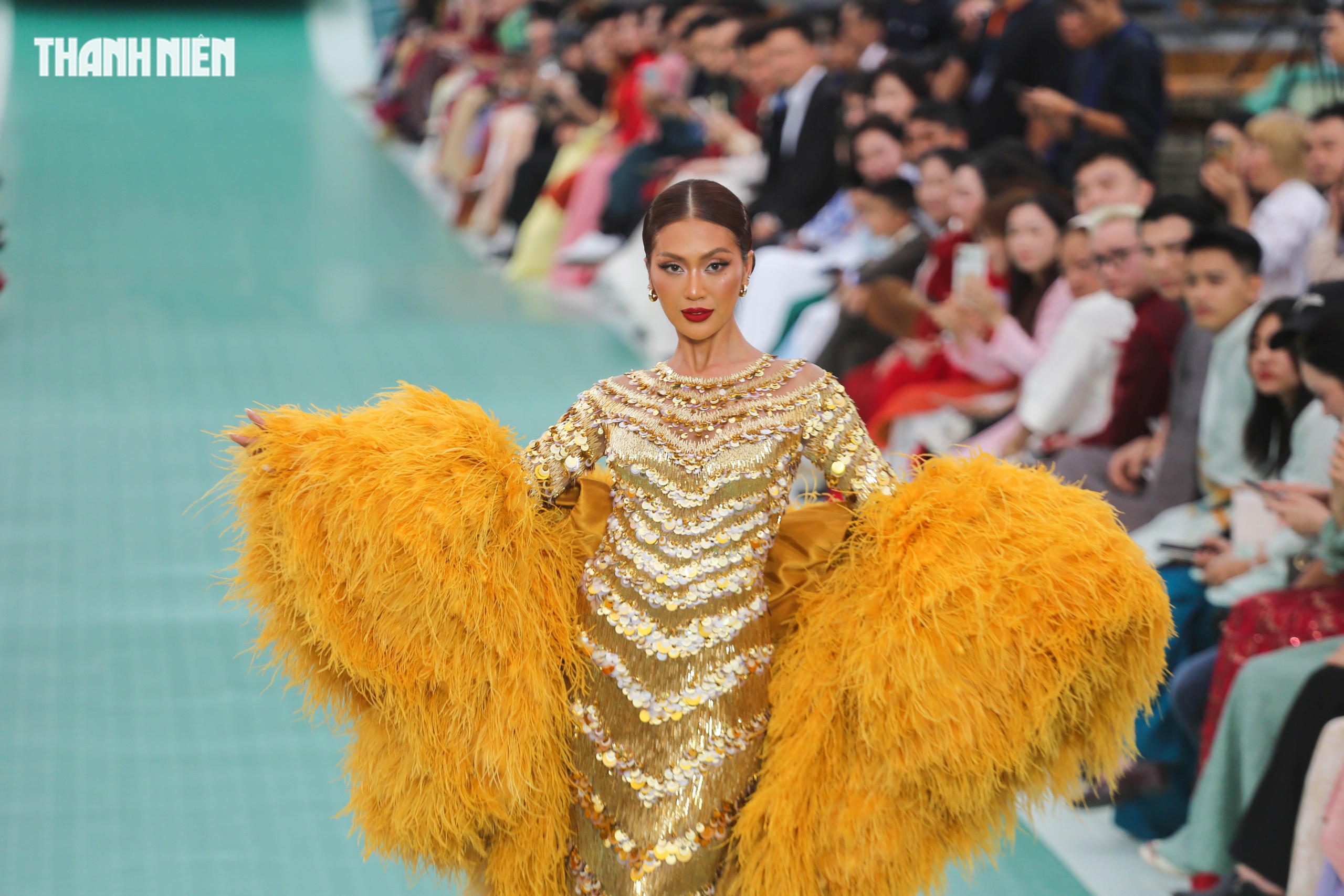 Hoa hậu Hoàn vũ quốc tế 2025 mở màn bằng show thời trang tại Đại nội Huế- Ảnh 3. Hoa hậu Hoàn vũ quốc tế 2025 mở màn bằng show thời trang tại Đại nội Huế- Ảnh 3.