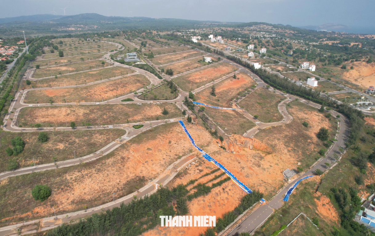 Sai phạm tại dự án Khu nghỉ dưỡng Mũi Né: Bán 281 ‘biệt thự trên giấy’ - Ảnh 2. Sai phạm tại dự án Khu nghỉ dưỡng Mũi Né: Bán 281 ‘biệt thự trên giấy’ - Ảnh 2.