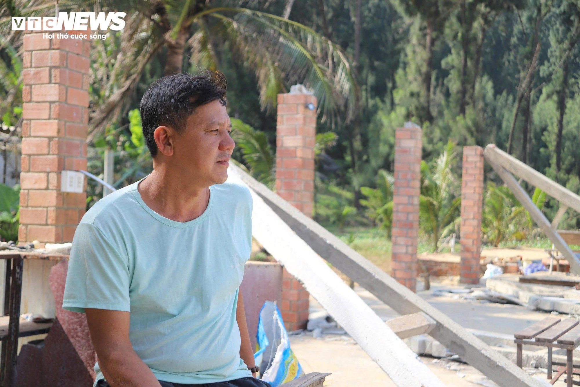 Bãi biển đẹp hoang sơ ở Huế tan nát, nguy cơ xoá sổ do thiên tai liên tiếp- Ảnh 5.