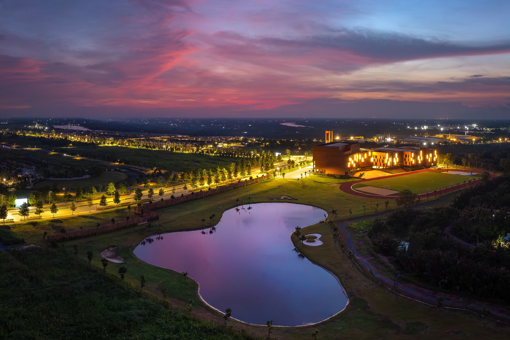 Sống xanh, sống chill, sống như resort ngay tại Solaria Rise- Ảnh 2. Sống xanh, sống chill, sống như resort ngay tại Solaria Rise- Ảnh 2.