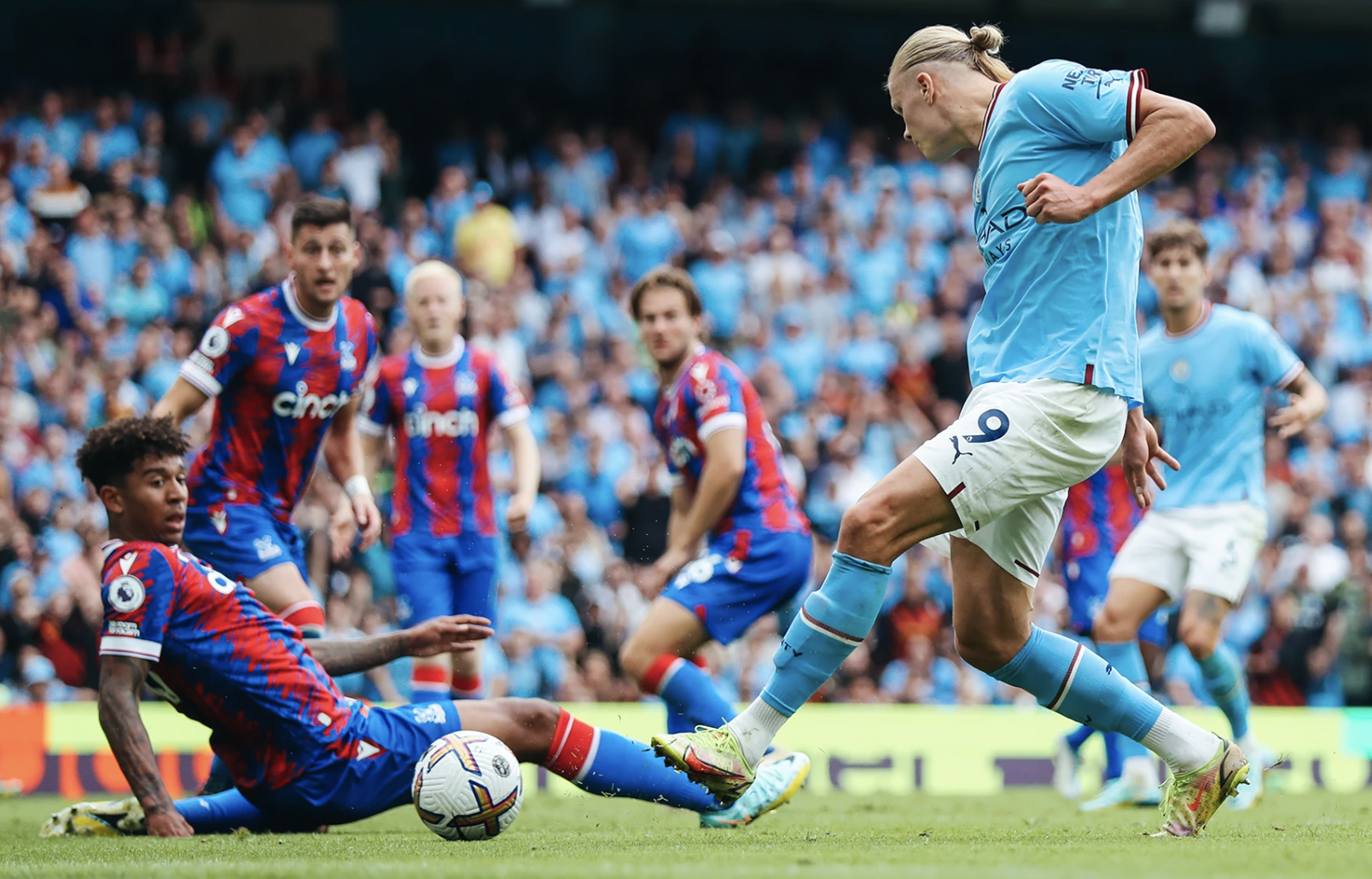 Haaland ngất ngây hạnh phúc ngày gia nhập "Câu lạc bộ 100 bàn" 5 Haaland ngất ngây hạnh phúc khi gia nhập