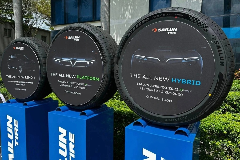 VinFast đăng ký ô tô mới: Lưới tản nhiệt hé lộ đây là xe điện - xăng? - 3