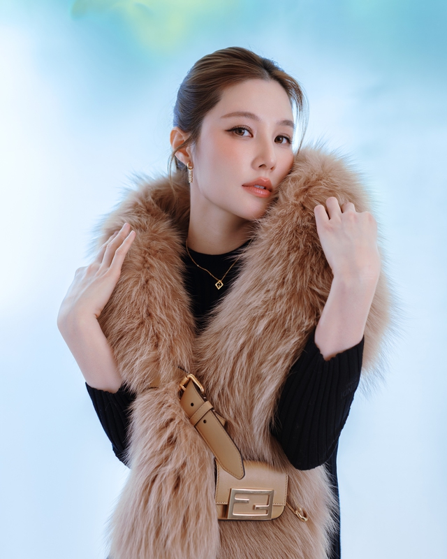 Diễm My 9X gây thương nhớ trong bộ ảnh concept mùa đông- Ảnh 4. Diễm My 9X gây thương nhớ trong bộ ảnh concept mùa đông- Ảnh 4.