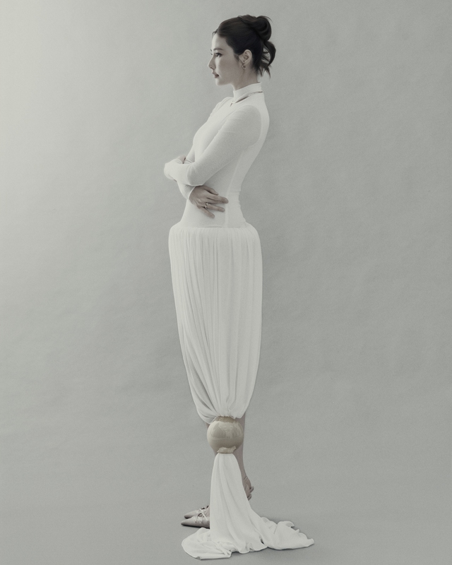 Diễm My 9X gây thương nhớ trong bộ ảnh concept mùa đông- Ảnh 9. Diễm My 9X gây thương nhớ trong bộ ảnh concept mùa đông- Ảnh 9.