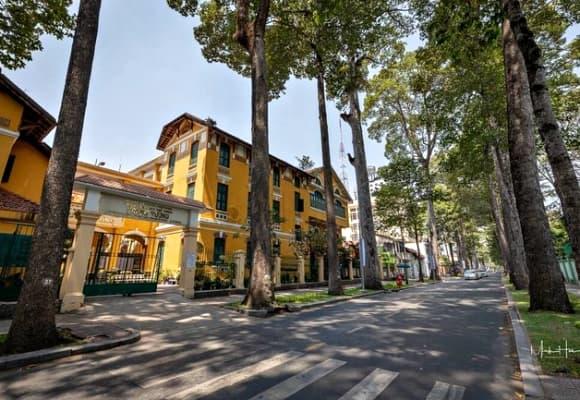 Quân y viện Coste, Trường THPT Trưng Vương