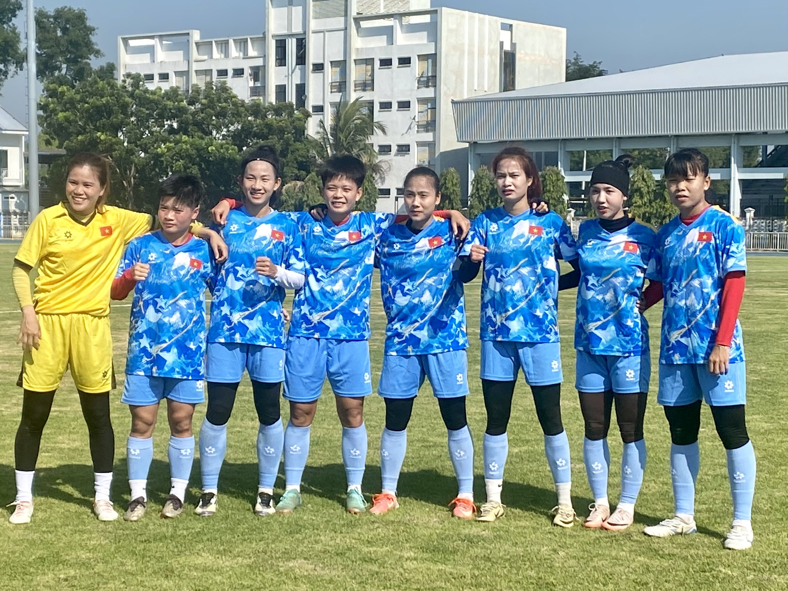 Xuất hiện thêm kênh phát đội tuyển nữ Việt Nam đấu Malaysia: Tập dưới nắng gắt, chạy vẫn cực sung- Ảnh 6.