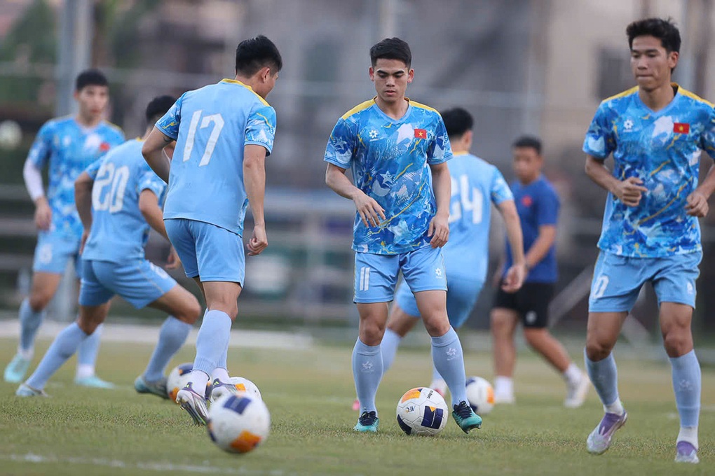 Đình Bắc lập cú đúp, U22 Việt Nam thắng nhẹ U22 Lào - 6