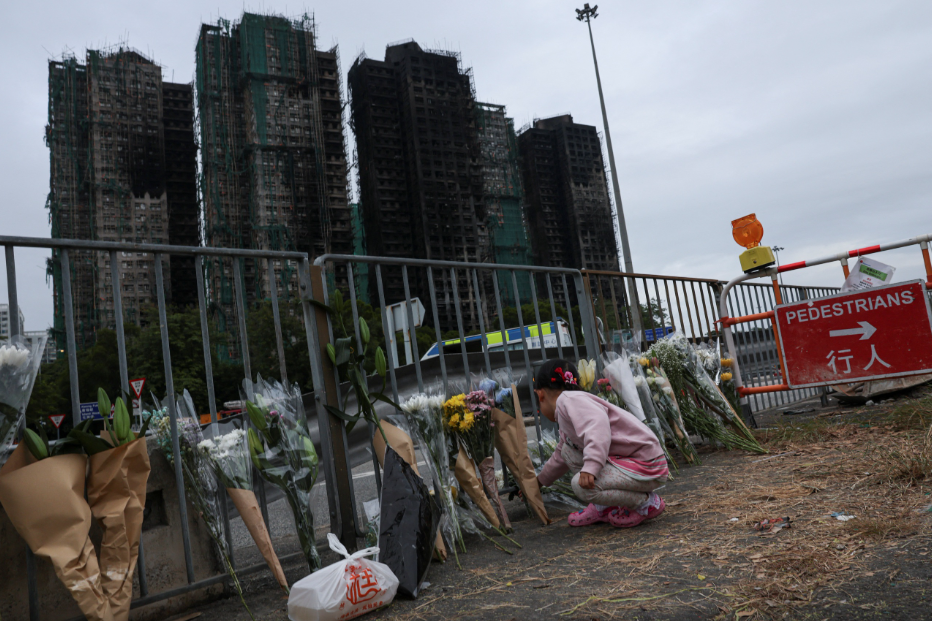 Phát hiện nhà thầu dùng lưới chống cháy giả khiến 151 người chết- Ảnh 3.