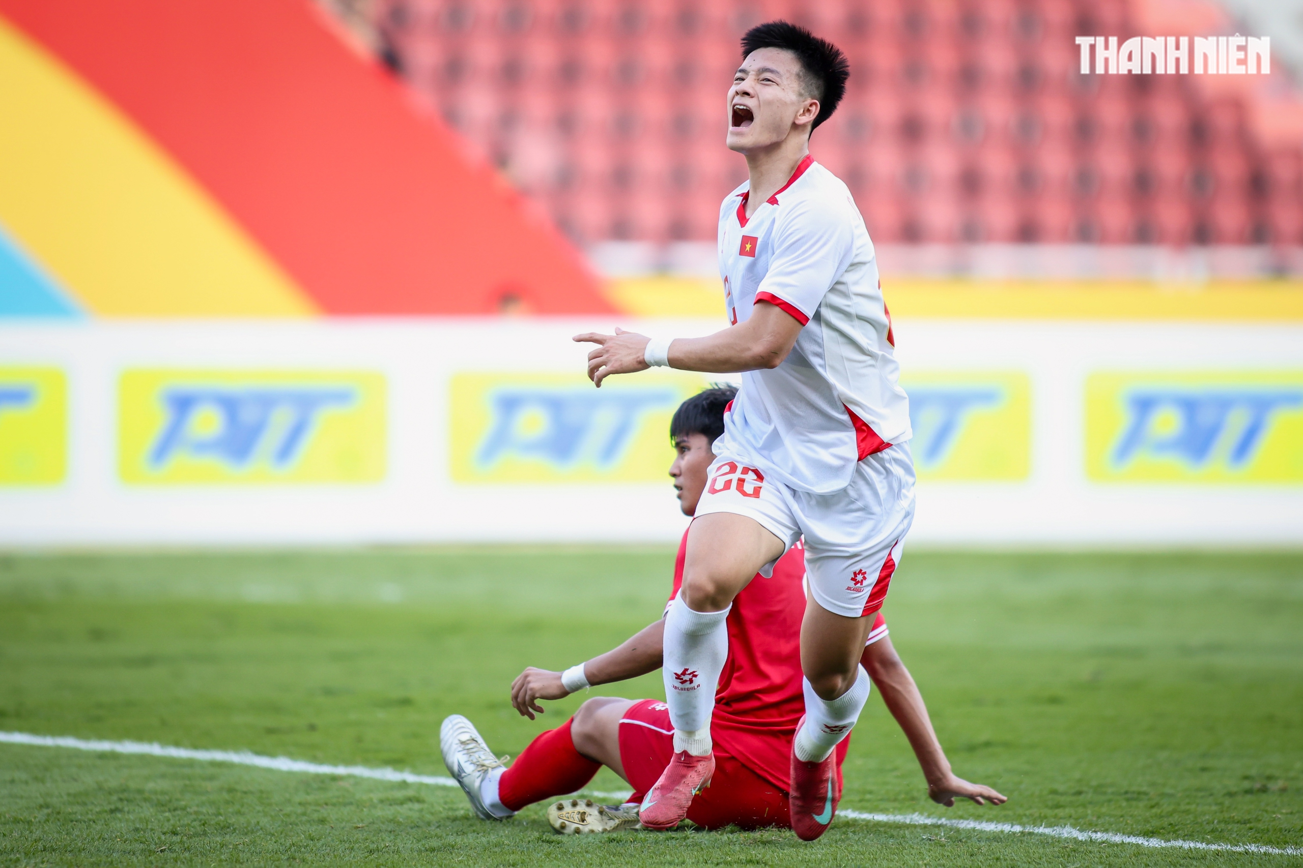 U.23 Việt Nam và những khởi nguồn giàu cảm xúc trên hành trình chinh phục HCV SEA Games 33- Ảnh 8. U.23 Việt Nam và những khởi nguồn giàu cảm xúc trên hành trình chinh phục HCV SEA Games 33- Ảnh 8.