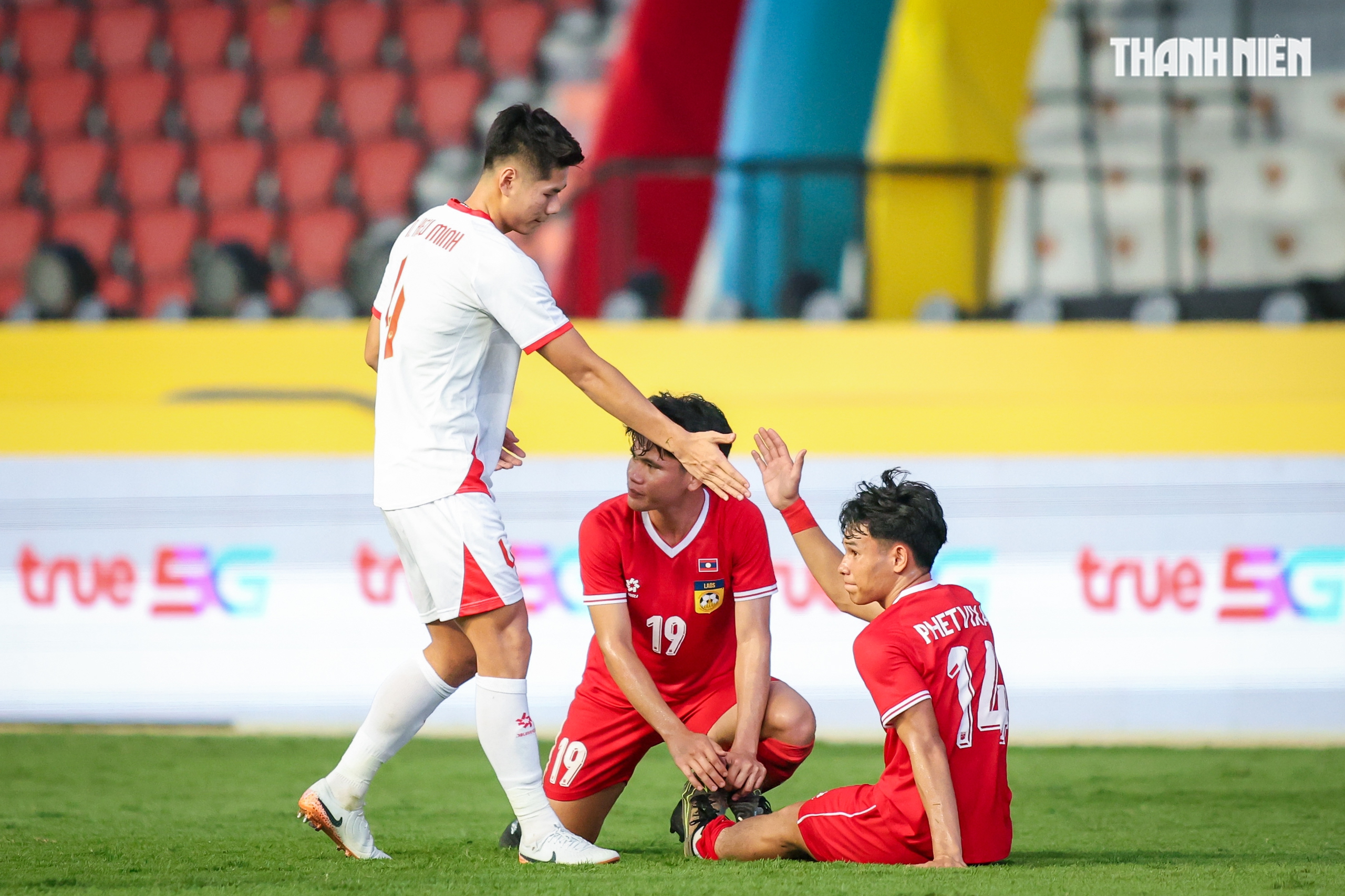 U.23 Việt Nam và những khởi nguồn giàu cảm xúc trên hành trình chinh phục HCV SEA Games 33- Ảnh 15. U.23 Việt Nam và những khởi nguồn giàu cảm xúc trên hành trình chinh phục HCV SEA Games 33- Ảnh 15.