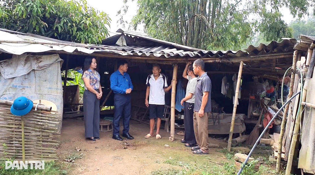 Vợ mất sớm, các con khó nghèo, cụ ông 82 tuổi quen khổ và bệnh tật - 4