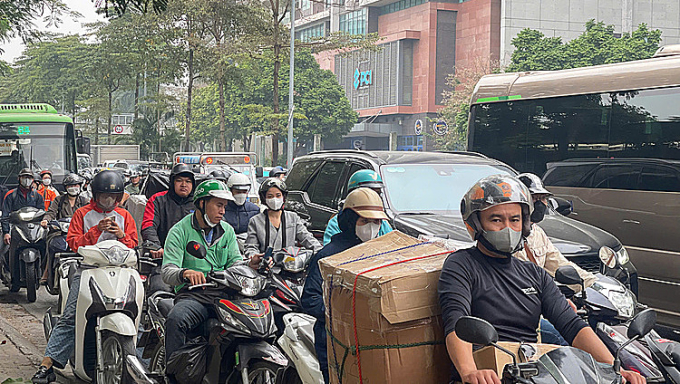 Bụi mịn bao trùm thành phố Hà Nội. Ảnh: Thúy Quỳnh