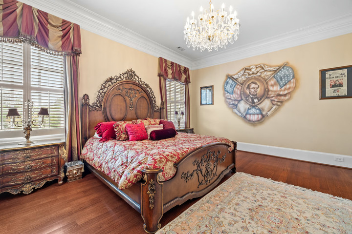 Gia đình gốc Việt rao bán 'bản sao' Nhà Trắng giá 35 triệu USD- Ảnh 2.